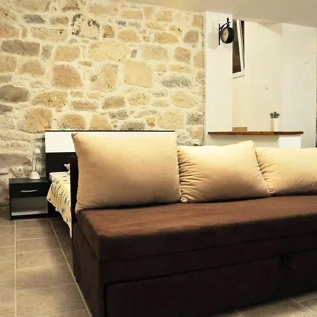 Oasis - 50 M From The Sea Appartamento Veli Rat