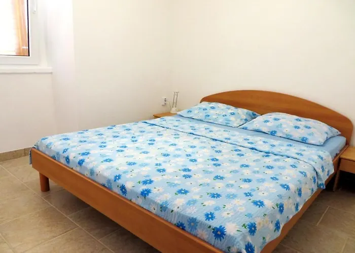 Oasis Lejlighed Veli Rat