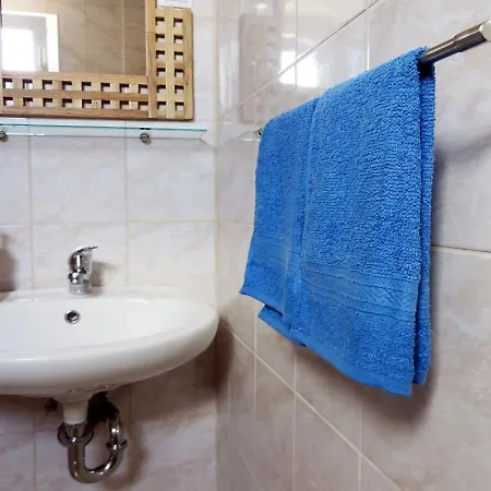 Oasis * 벨리 라트